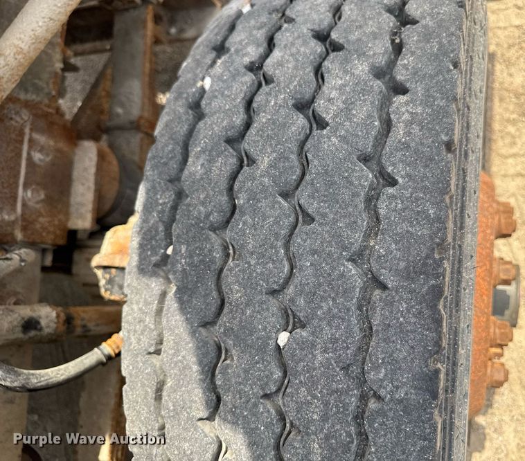 image for item EM2077 2004 Sterling Truck L7500 Series dump truck