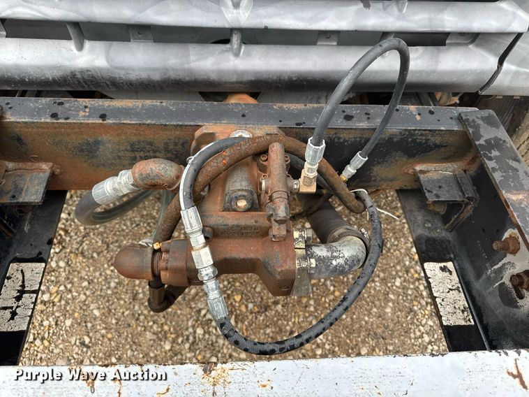 image for item EM2079 1998 Ford F700 dump truck