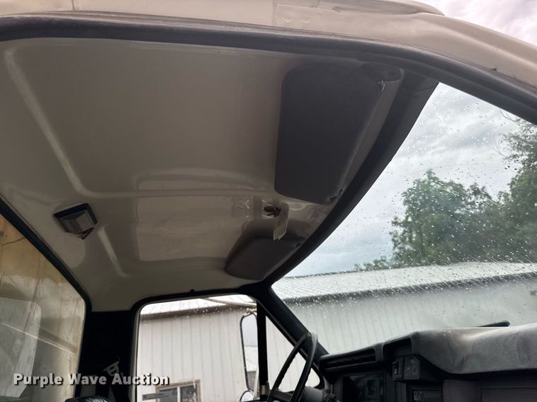 image for item EM2079 1998 Ford F700 dump truck