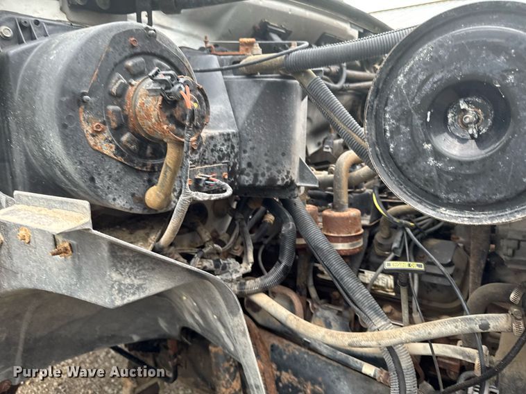 image for item EM2079 1998 Ford F700 dump truck