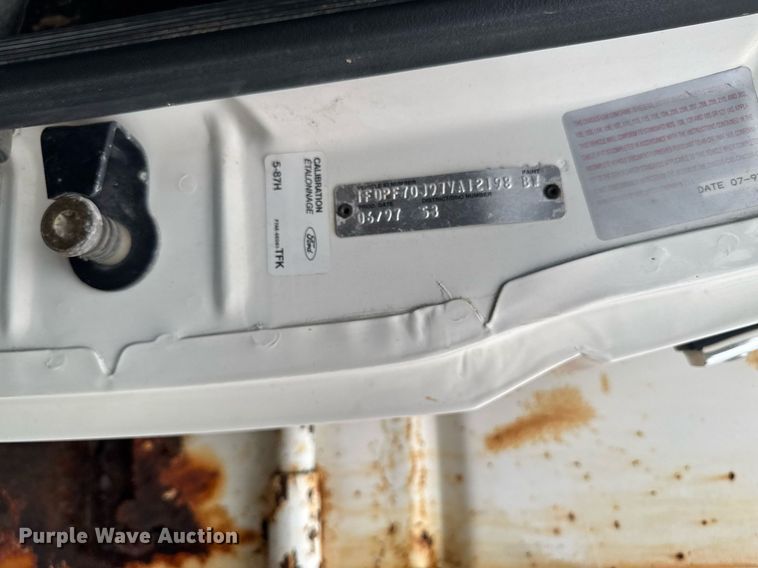 image for item EM2079 1998 Ford F700 dump truck