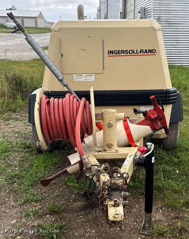 image for item EM2081 Ingersoll Rand P185WJD air compressor