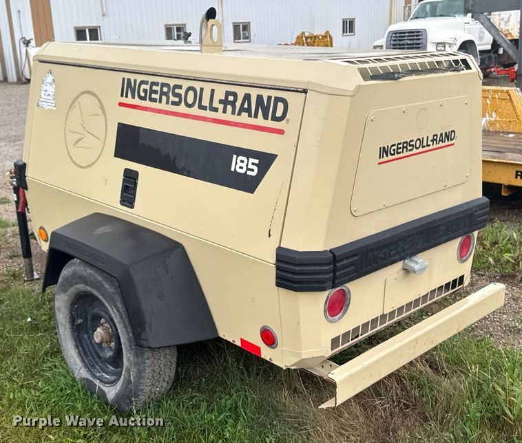 image for item EM2081 Ingersoll Rand P185WJD air compressor