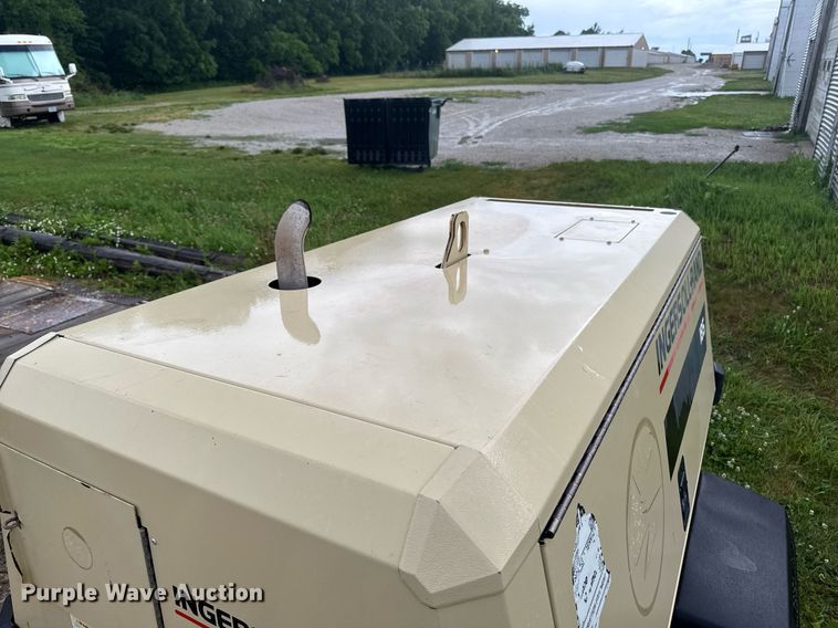 image for item EM2081 Ingersoll Rand P185WJD air compressor