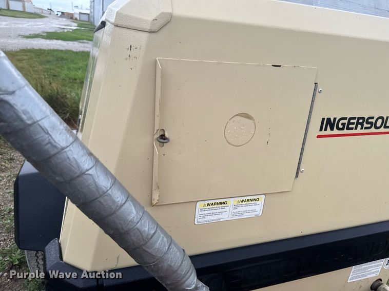 image for item EM2081 Ingersoll Rand P185WJD air compressor