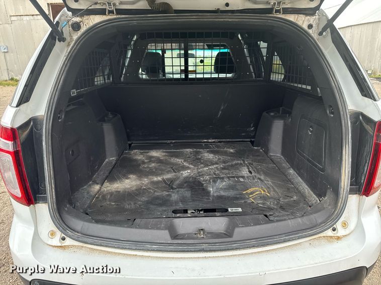 image for item EM2083 2015 Ford Explorer Police Interceptor SUV