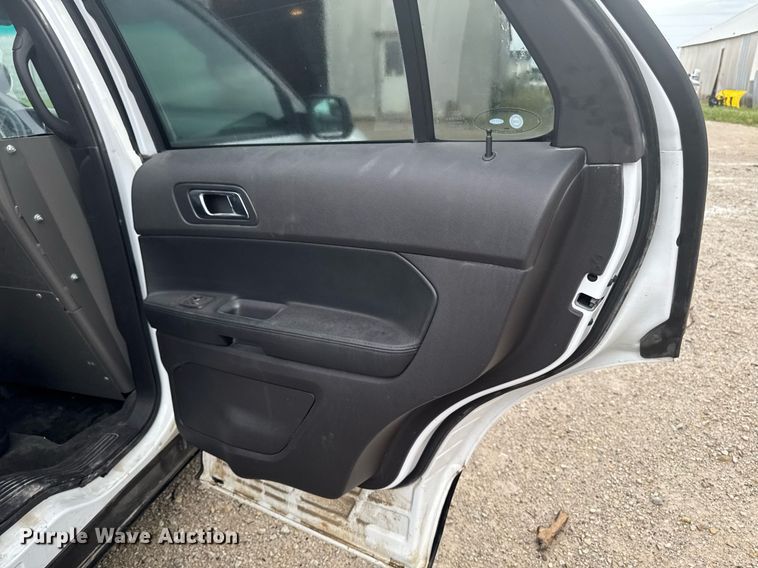 image for item EM2083 2015 Ford Explorer Police Interceptor SUV