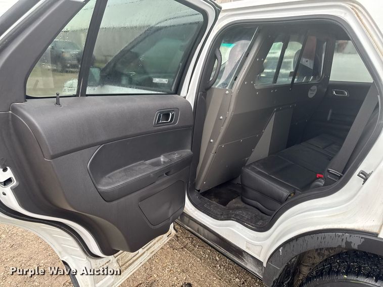 image for item EM2083 2015 Ford Explorer Police Interceptor SUV