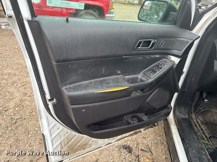 image for item EM2083 2015 Ford Explorer Police Interceptor SUV