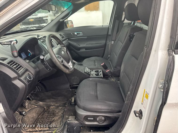 image for item EM2083 2015 Ford Explorer Police Interceptor SUV