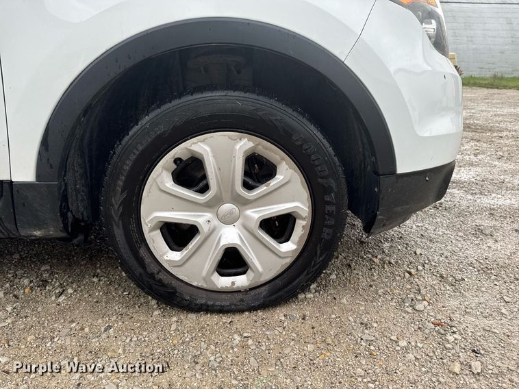 image for item EM2083 2015 Ford Explorer Police Interceptor SUV