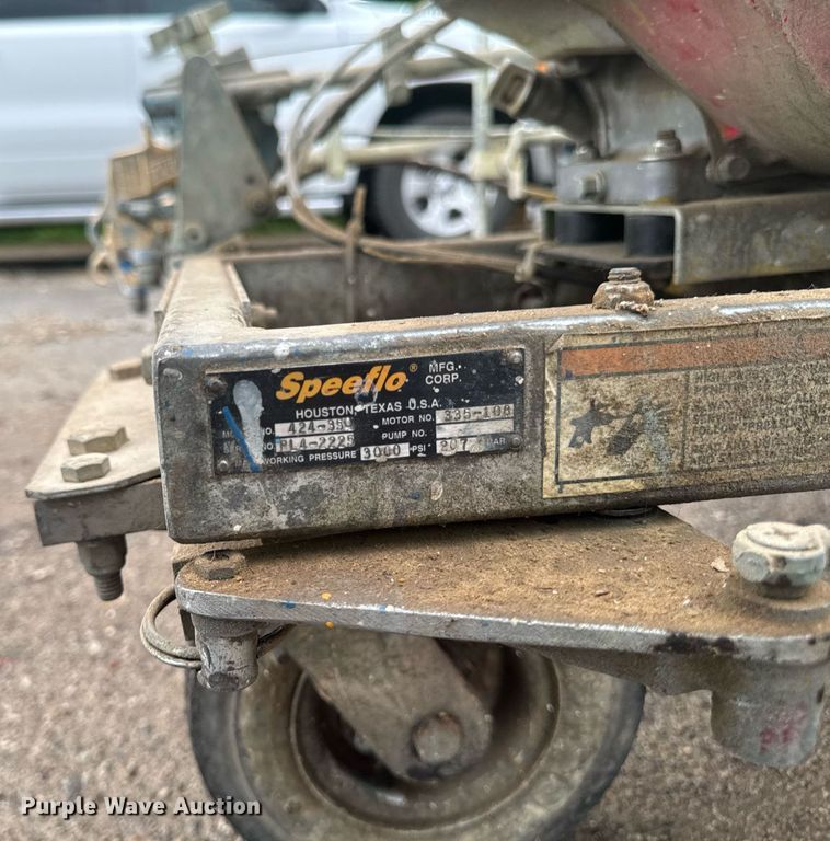 image for item EM2087 Speeflo 424-350 paint striper