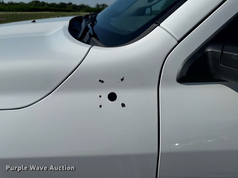 image for item EM2093 2019 Dodge Ram 1500 Crew Cab pickup truck