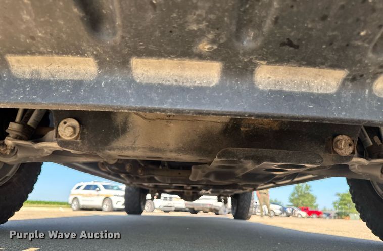 image for item EM2093 2019 Dodge Ram 1500 Crew Cab pickup truck