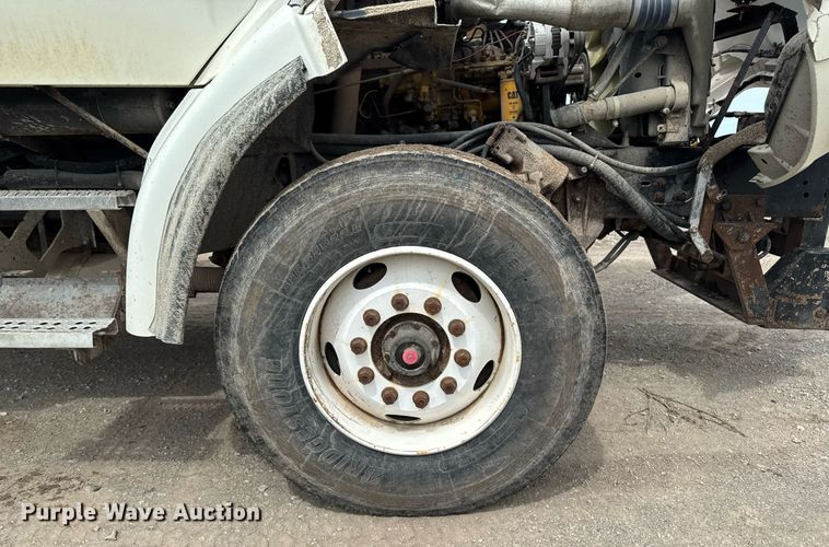 image for item EM2096 1997 Ford LT9513 dump truck