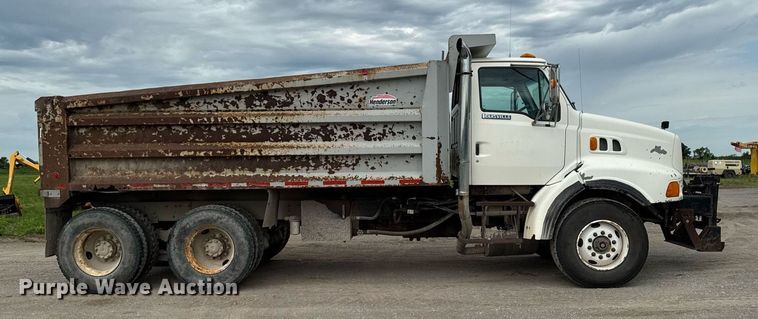 image for item EM2097 1997 Ford LT9513 dump truck