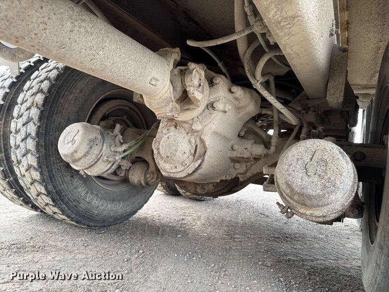 image for item EM2097 1997 Ford LT9513 dump truck