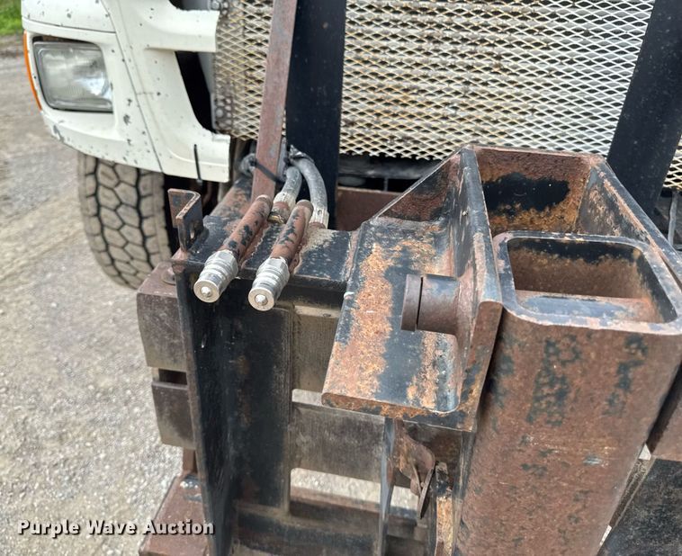 image for item EM2097 1997 Ford LT9513 dump truck