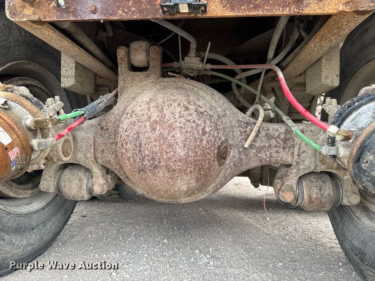 image for item EM2097 1997 Ford LT9513 dump truck