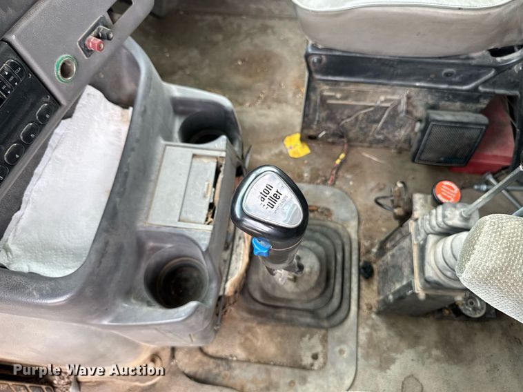 image for item EM2097 1997 Ford LT9513 dump truck