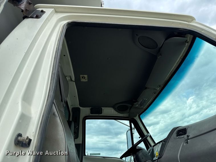 image for item EM2097 1997 Ford LT9513 dump truck