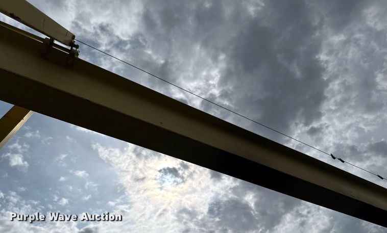 image for item EM2099 A frame hoist