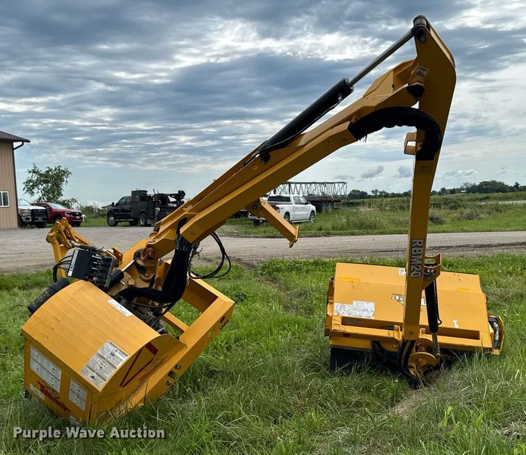 image for item EM2100 2019 Tiger 7496951T side boom flail mower