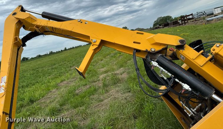 image for item EM2100 2019 Tiger 7496951T side boom flail mower