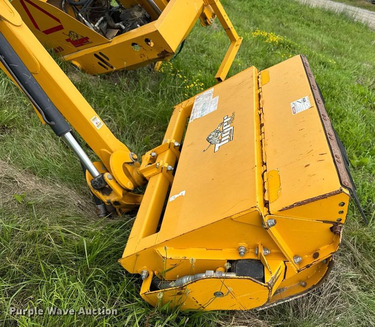image for item EM2100 2019 Tiger 7496951T side boom flail mower