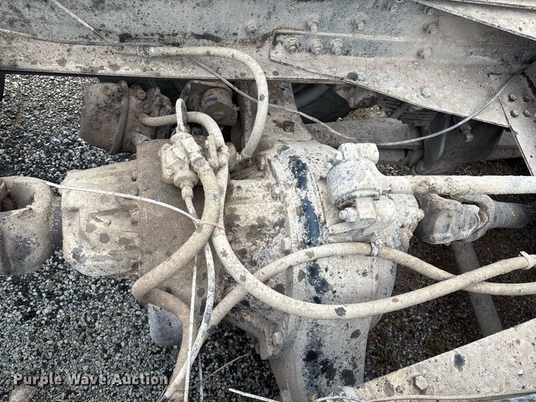 image for item EM2559 1996 International 4900 dump truck