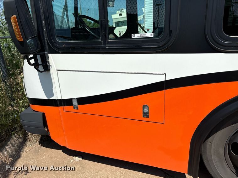 image for item EM2605 2011 ElDorado EZ-Rider II Max transit bus