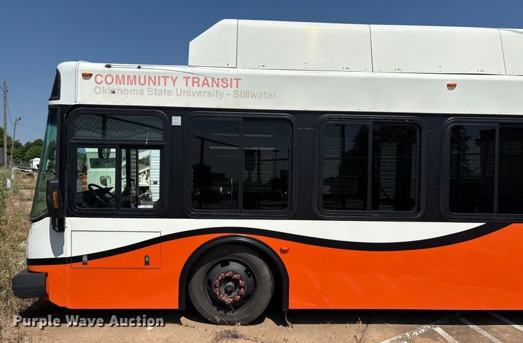 image for item EM2605 2011 ElDorado EZ-Rider II Max transit bus