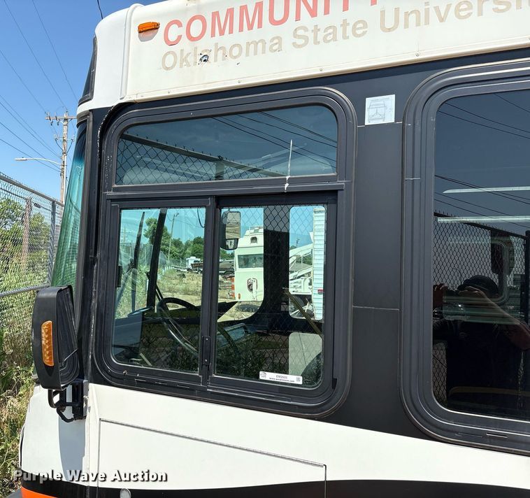 image for item EM2605 2011 ElDorado EZ-Rider II Max transit bus