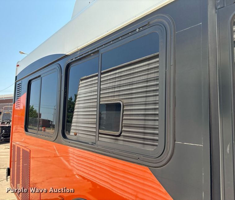 image for item EM2605 2011 ElDorado EZ-Rider II Max transit bus