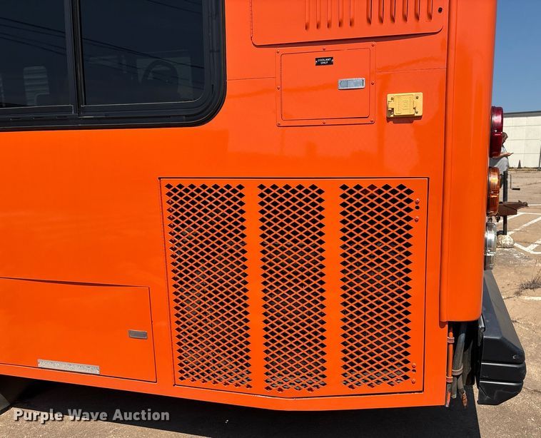 image for item EM2605 2011 ElDorado EZ-Rider II Max transit bus