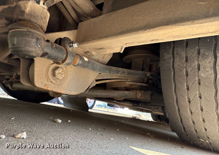 image for item EM2605 2011 ElDorado EZ-Rider II Max transit bus