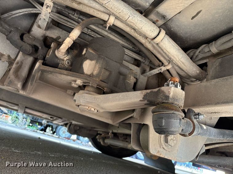 image for item EM2605 2011 ElDorado EZ-Rider II Max transit bus