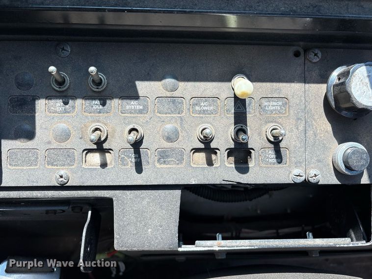 image for item EM2605 2011 ElDorado EZ-Rider II Max transit bus