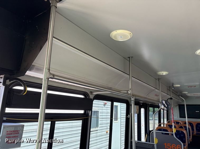 image for item EM2605 2011 ElDorado EZ-Rider II Max transit bus