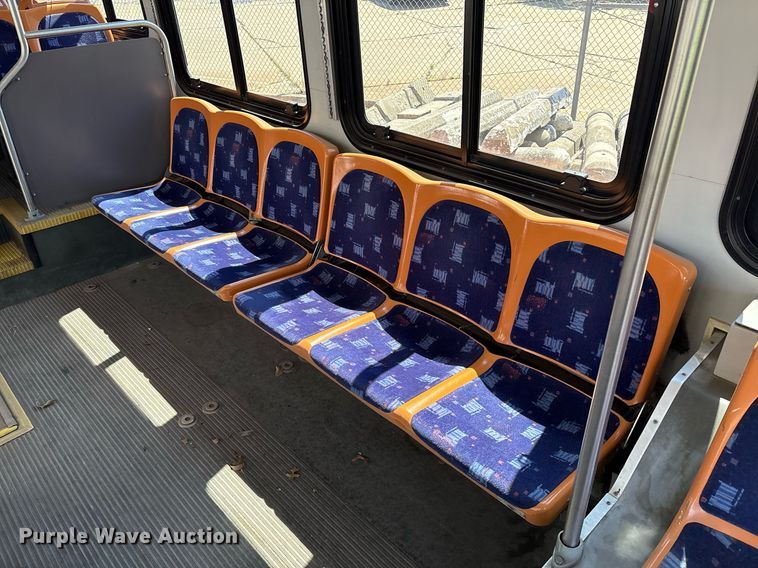 image for item EM2605 2011 ElDorado EZ-Rider II Max transit bus