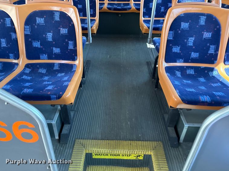 image for item EM2605 2011 ElDorado EZ-Rider II Max transit bus