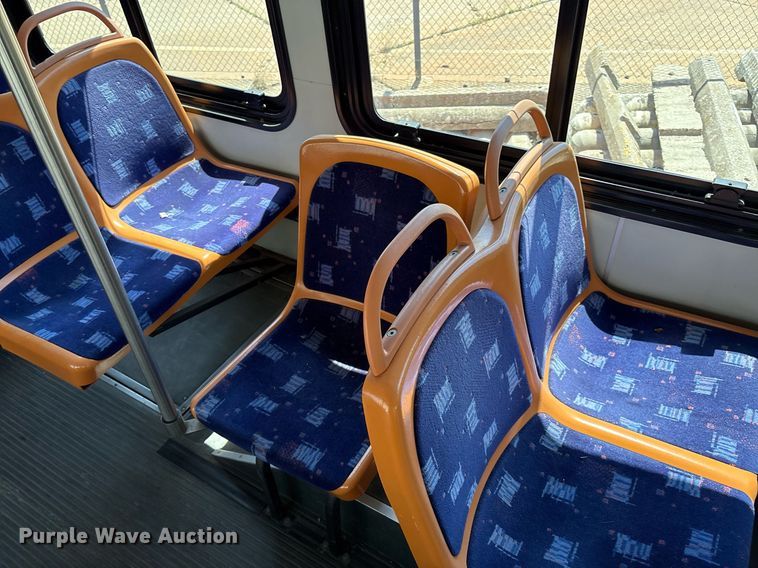 image for item EM2605 2011 ElDorado EZ-Rider II Max transit bus