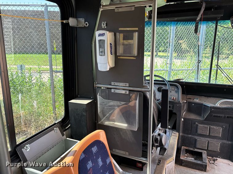 image for item EM2605 2011 ElDorado EZ-Rider II Max transit bus