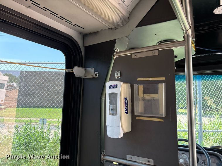 image for item EM2605 2011 ElDorado EZ-Rider II Max transit bus