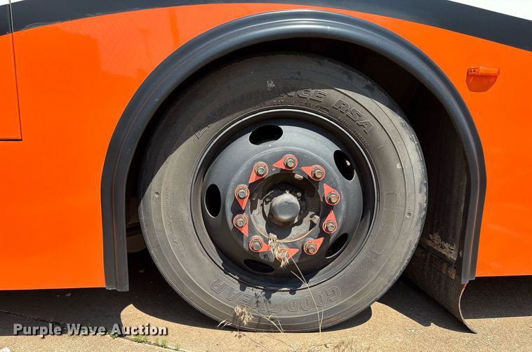 image for item EM2605 2011 ElDorado EZ-Rider II Max transit bus