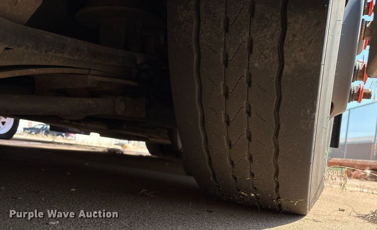 image for item EM2605 2011 ElDorado EZ-Rider II Max transit bus