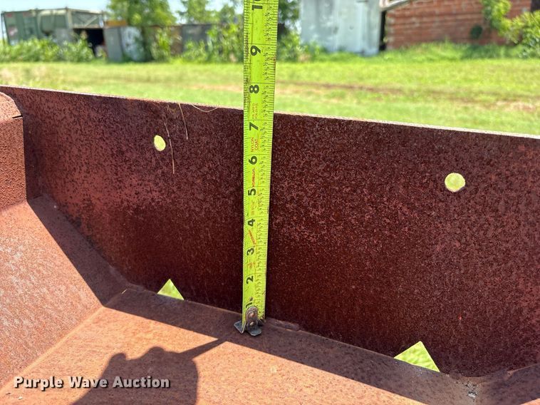 image for item EM2607 (5) feed troughs