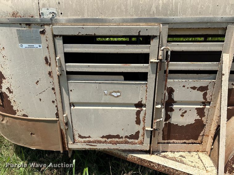 image for item EM2608 1980 Sooner livestock trailer