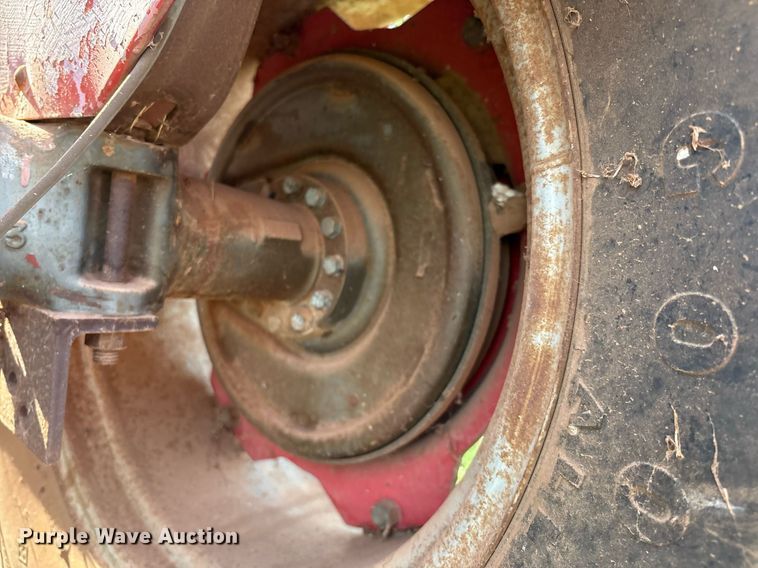 image for item EM2613 (2) Massey Ferguson 135 tractors