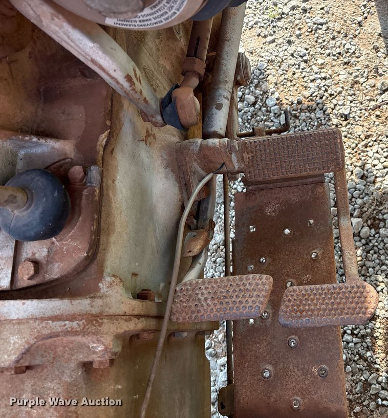 image for item EM2613 (2) Massey Ferguson 135 tractors